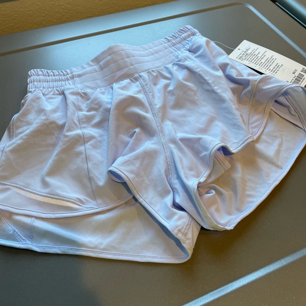 Lululemon high rise hotty hot shorts NWT light blue.  Size 6 with 2.5 inseam